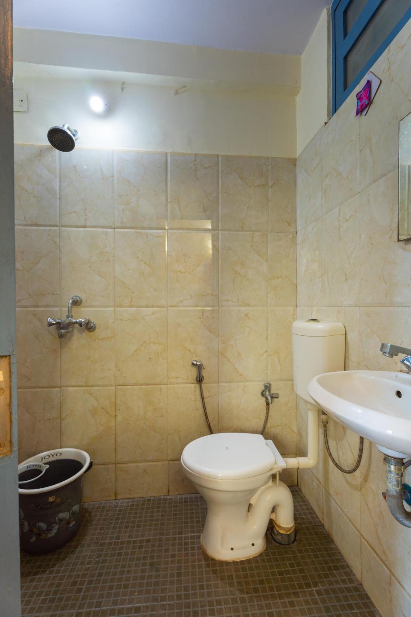 Gomes Pousada Guesthouse Old Goa Bagian luar foto